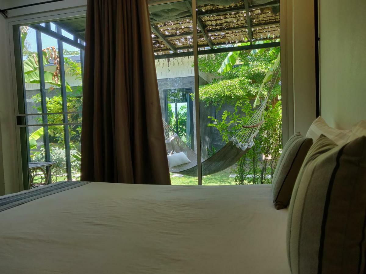 Appartamento Coco Coozy Kanchanaburi Esterno foto